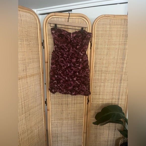 Sabina Musayev Ayla Strapless Mini Dress Burgundy Floral - Picture 4 of 10